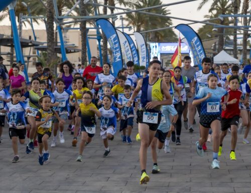 Fernández Bonnemaison anima a la ciudadanía a participar en la VII Carrera Nocturna ‘Melilla, Ciudad del Deporte’
