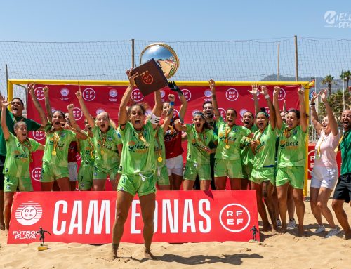 Melilla acoge un intenso fin de semana de fútbol playa con la disputa de la Primera División Femenina